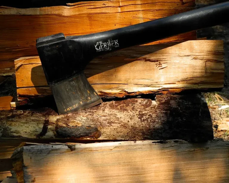 5 Best Backpacking Axes | Reload Your Gear