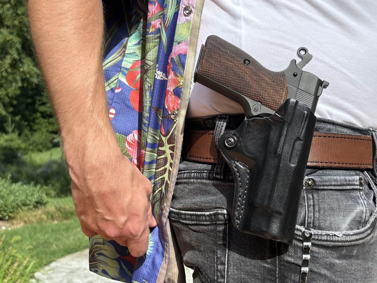 Carrying The Springfield SA-35 Compact